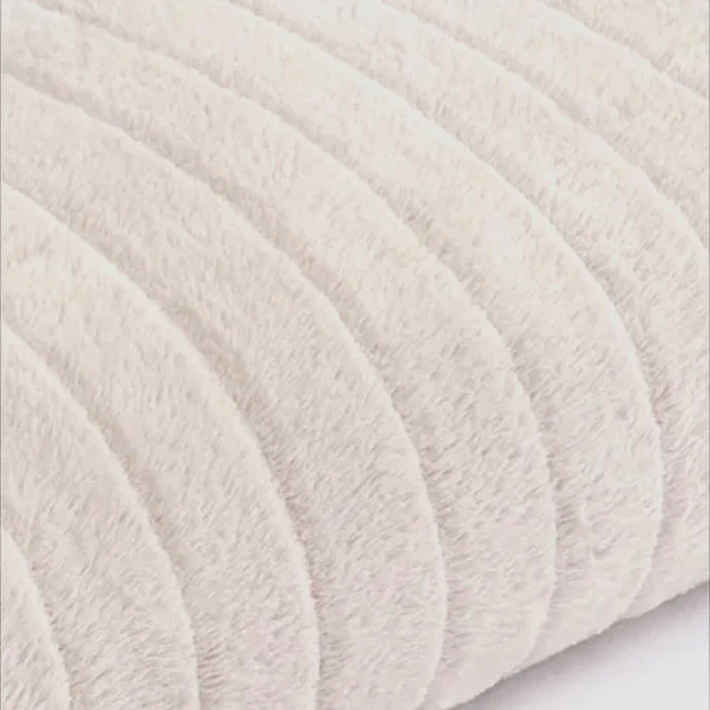 Isselle Plush Blanket Queen Soft Comforter Luxury Bed Topper Bedspread